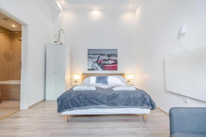 Brilliant 1BR Apt - Perfect for Longstays